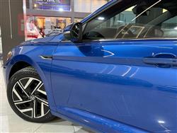 ڤۆڵکسواگن جێتا